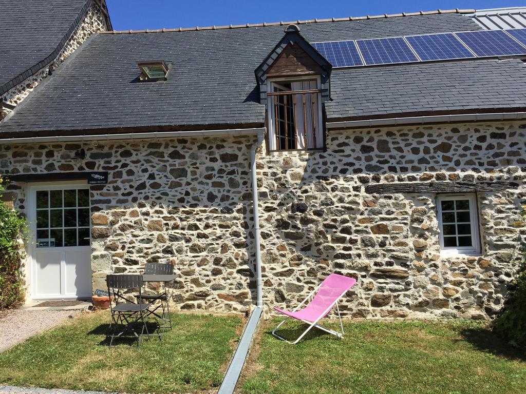 Gites Au Clos Du Lit Saint-Aaron Kültér fotó
