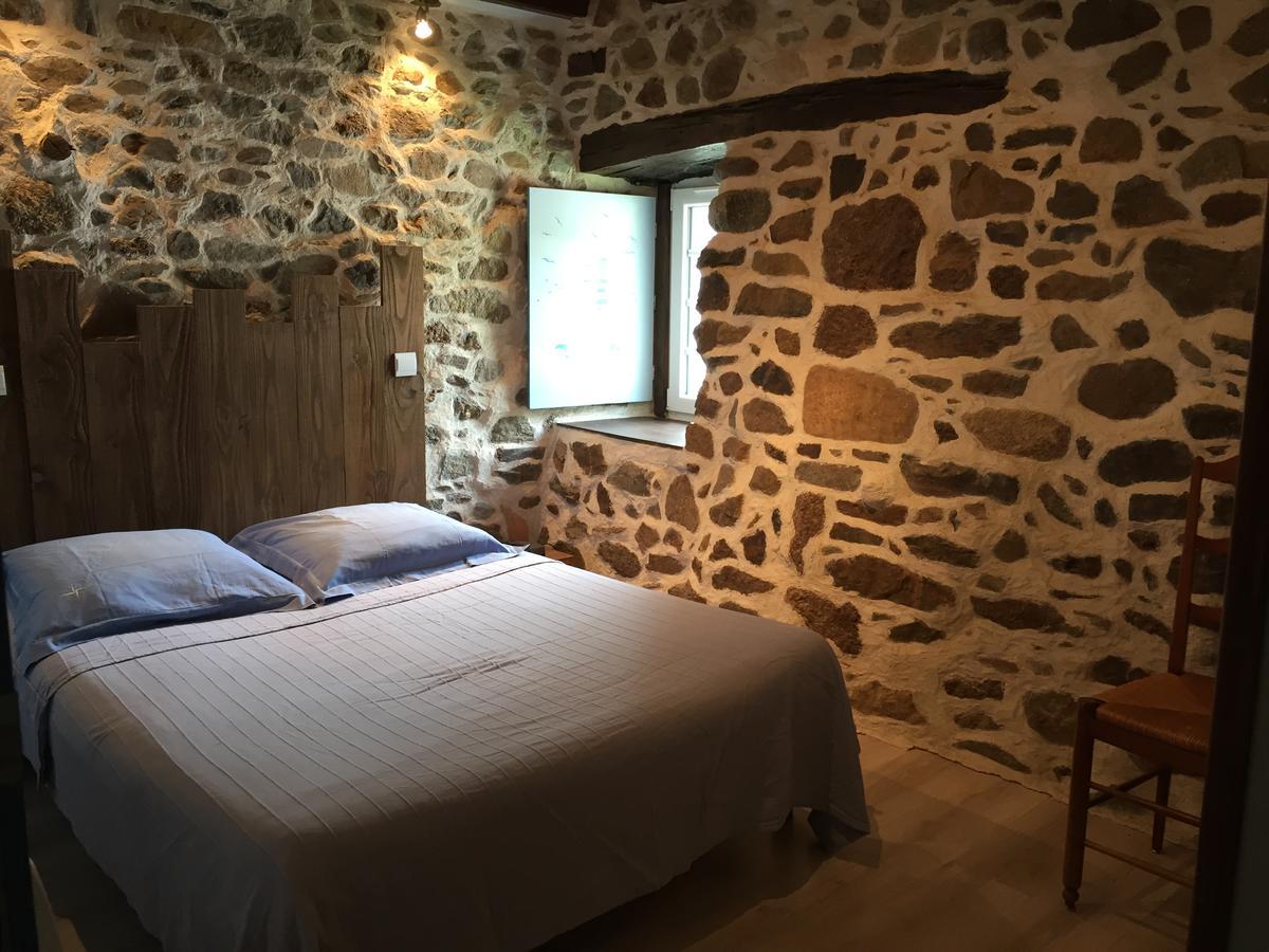 Gites Au Clos Du Lit Saint-Aaron Kültér fotó