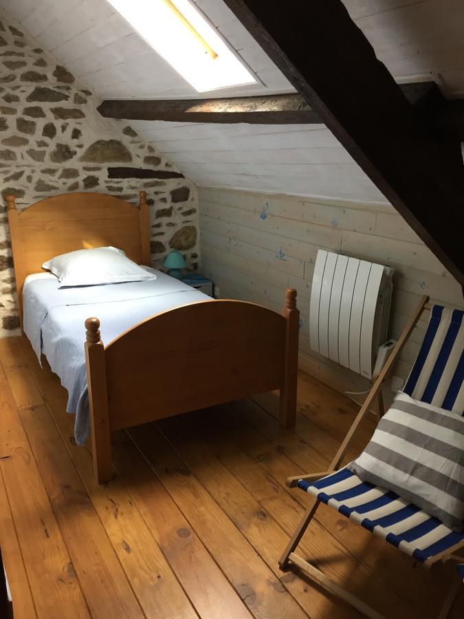 Gites Au Clos Du Lit Saint-Aaron Kültér fotó