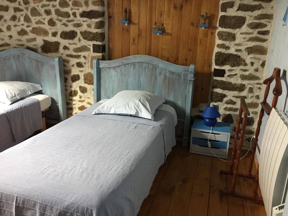Gites Au Clos Du Lit Saint-Aaron Kültér fotó