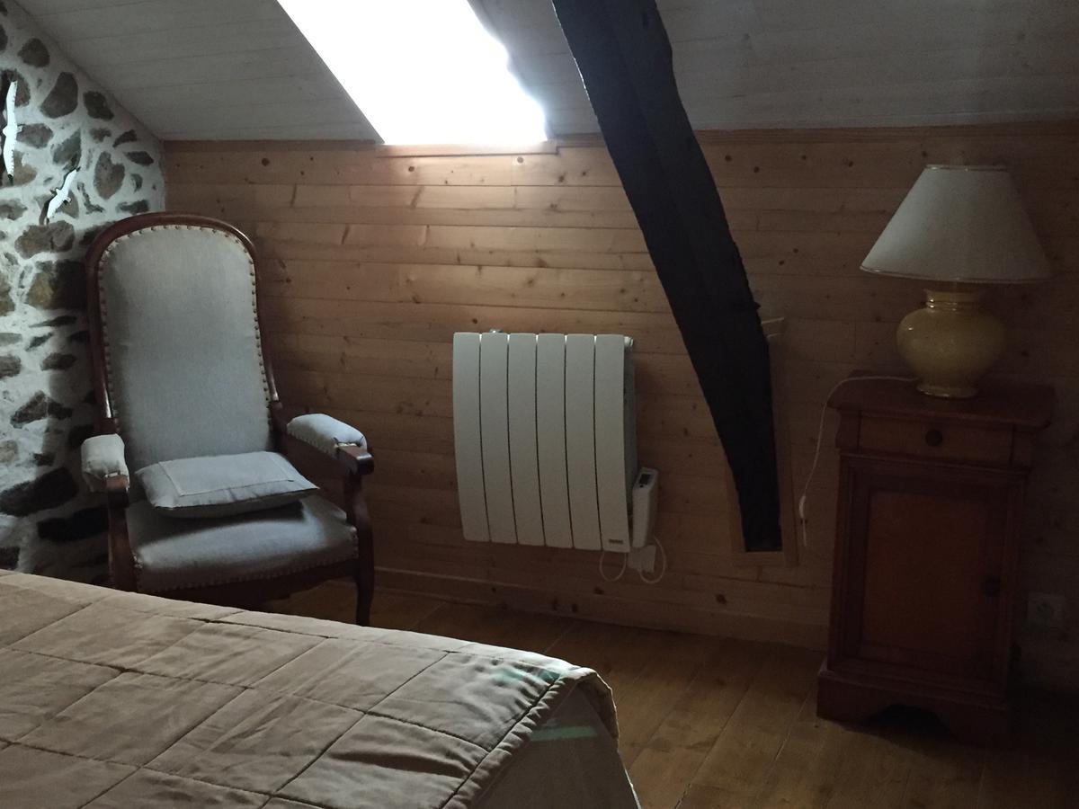 Gites Au Clos Du Lit Saint-Aaron Kültér fotó