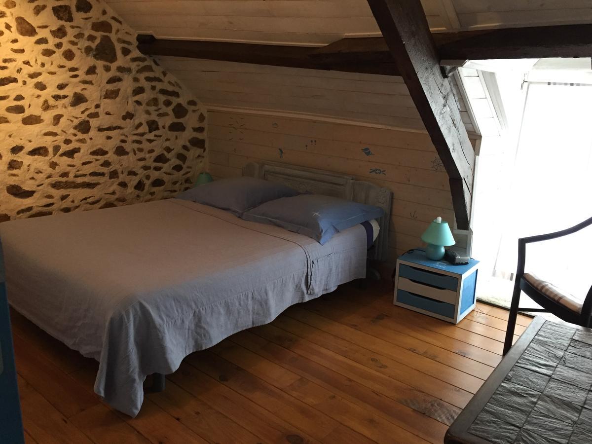 Gites Au Clos Du Lit Saint-Aaron Kültér fotó