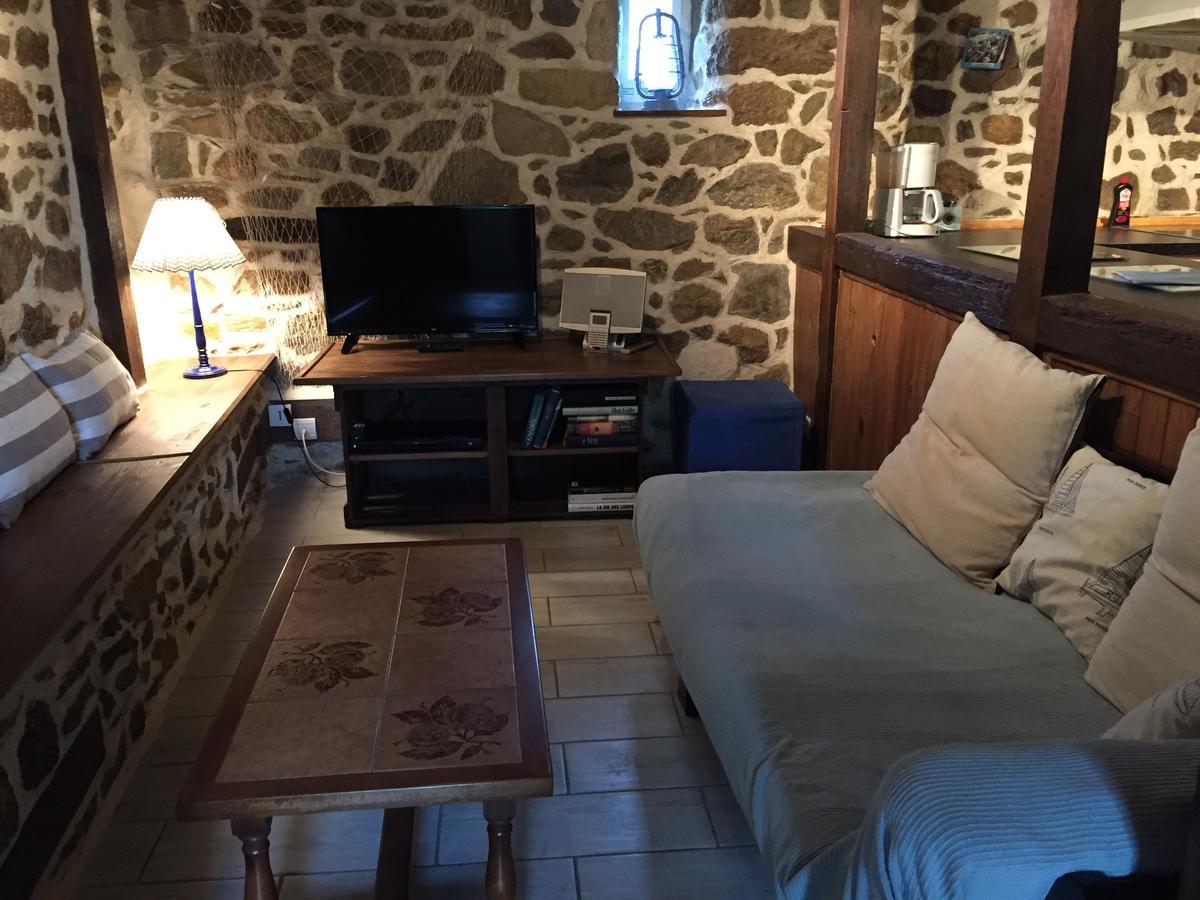 Gites Au Clos Du Lit Saint-Aaron Kültér fotó